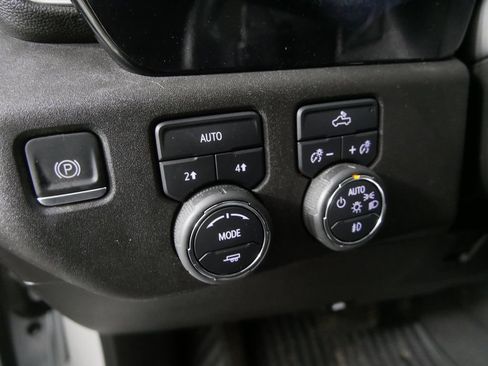 Used 2025 Chevrolet Silverado 1500 RST w/ Convenience Package II AWD/4WD image 18