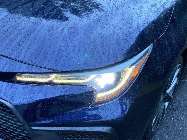 Used 2021 Toyota Corolla SE FWD image 5