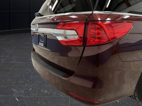 Used 2018 Honda Odyssey EX-L image 33