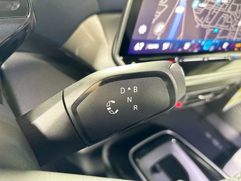 New 2026 Volkswagen ID.4 Pro S image 18