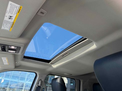 Used 2018 RAM 2500 Laramie w/ Convenience Group image 28