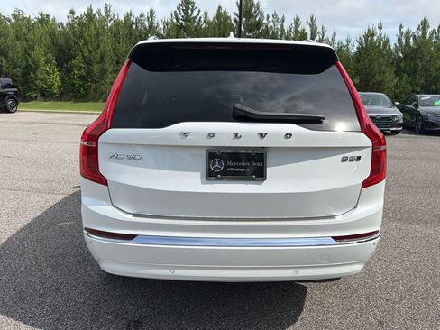 Used 2023 Volvo XC90 B5 Plus w/ Protection Package Premier AWD/4WD image 11