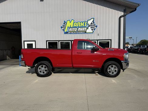 Used 2022 RAM 2500 Big Horn w/ Level A Equipment Group AWD/4WD image 7