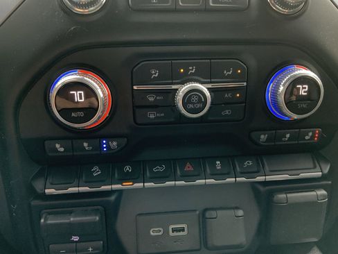 Used 2019 GMC Sierra 1500 SLT w/ SLT Convenience Package AWD/4WD image 48