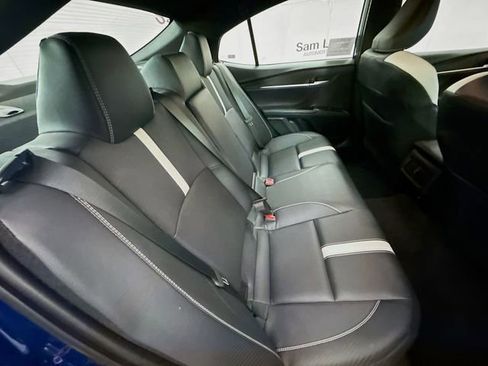Used 2026 Toyota Camry SE w/ Convenience Package FWD image 27