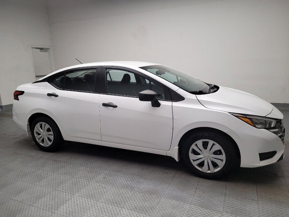 Used 2025 Nissan Versa S w/ Trunk Package FWD image 11