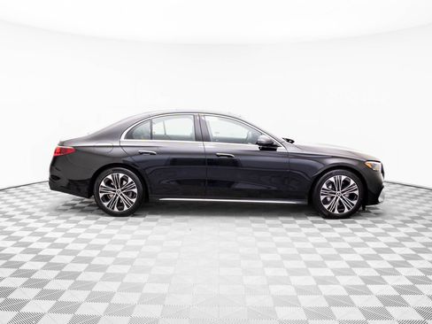 New 2026 Mercedes-Benz E 350 4MATIC Sedan image 6
