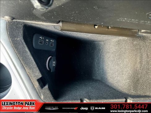 Used 2019 Dodge Challenger SXT w/ Plus Package RWD image 14