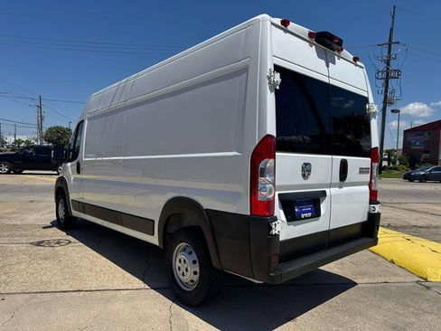 Used 2023 RAM ProMaster 2500 FWD image 6