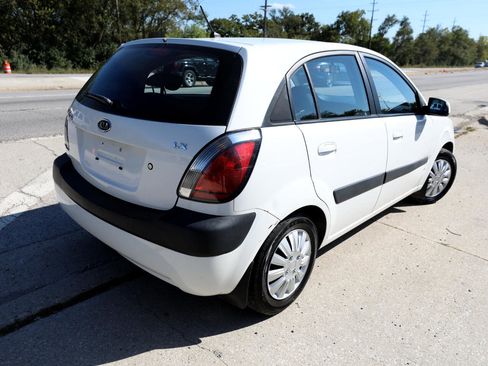 Used 2008 Kia Rio5 LX w/ PWR Pkg image 6