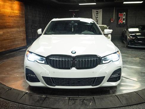Used 2020 BMW 330i xDrive Sedan w/ M Sport Package image 4