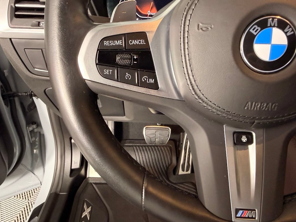 Used 2023 BMW X4 xDrive30i w/ M Sport Package AWD/4WD image 25