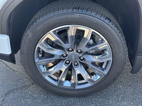 New 2026 GMC Sierra 1500 Denali w/ Denali Reserve Package image 14