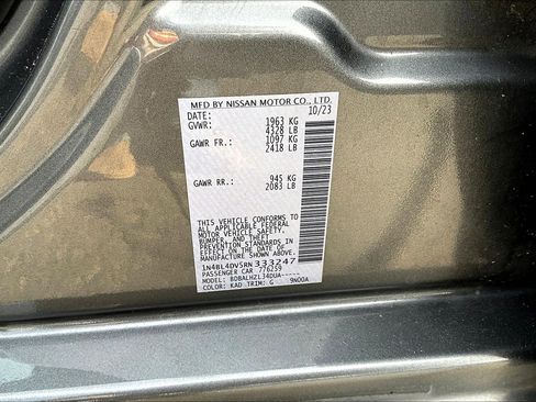 Used 2024 Nissan Altima 2.5 SV image 19