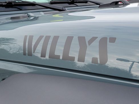 Used 2024 Jeep Wrangler Willys image 6