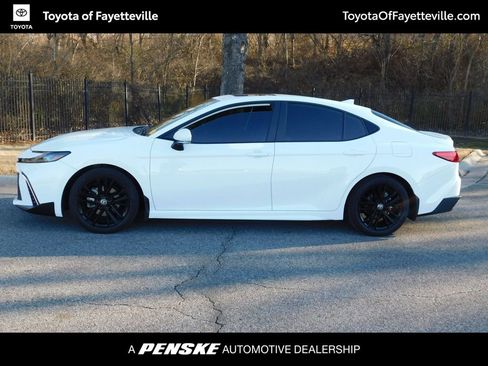 Certified 2025 Toyota Camry SE image 2