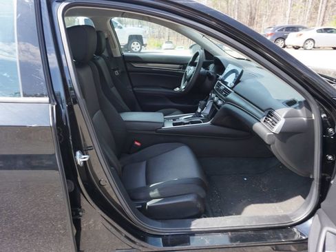 Used 2021 Honda Accord LX image 15