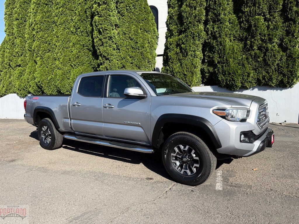 Used 2017 Toyota Tacoma TRD Off-Road w/ Tow Package AWD/4WD image 1