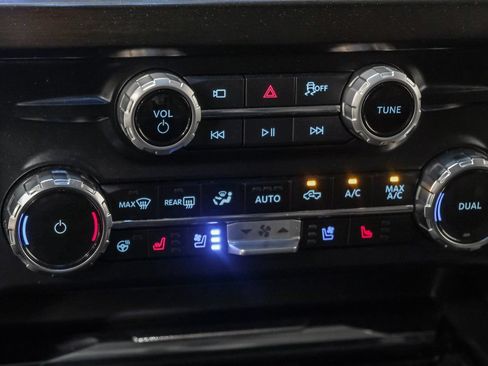 Used 2026 Ford F250 Lariat w/ Chrome Package AWD/4WD image 28