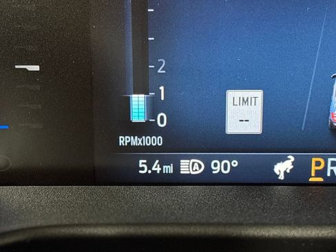 New 2026 Ford Bronco Sport Outer Banks w/ Outer Banks Tech Package+ AWD/4WD image 21