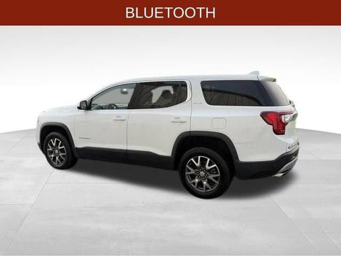 Used 2023 GMC Acadia SLE FWD image 4