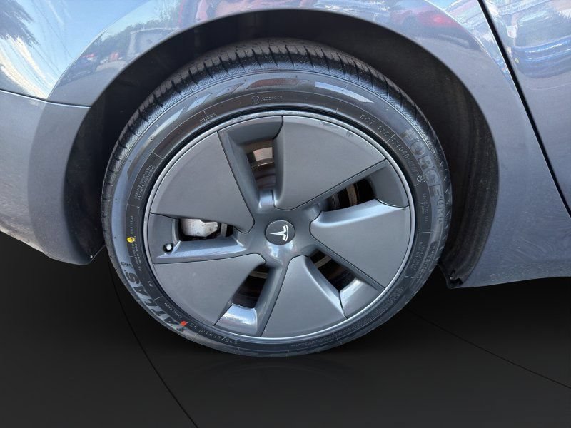 Used 2023 Tesla Model 3 Standard Range RWD image 23