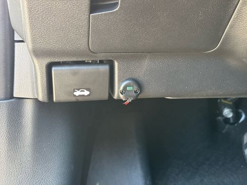 New 2026 Nissan Kicks S image 16