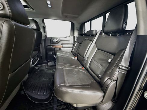 Used 2019 GMC Sierra 1500 Denali w/ Denali Ultimate Package AWD/4WD image 27