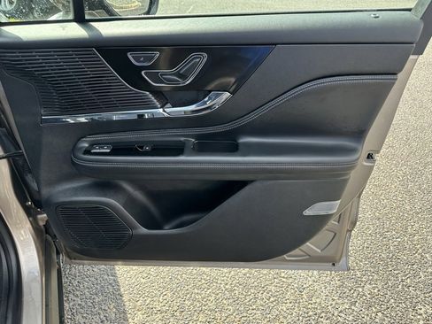 Used 2021 Lincoln Corsair FWD w/ Equipment Group 101A image 20