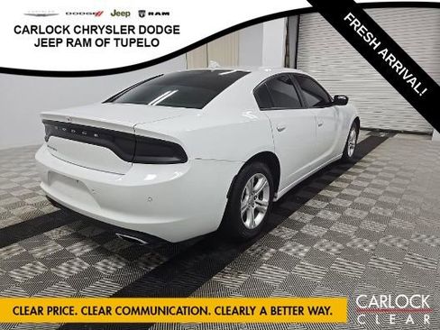 Used 2023 Dodge Charger SXT RWD image 4