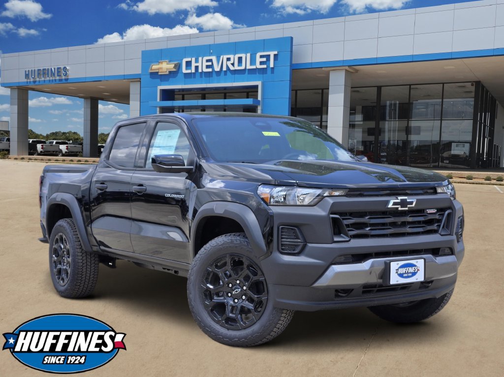 New 2026 Chevrolet Colorado Trail Boss AWD/4WD image 1