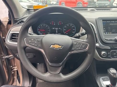 Used 2019 Chevrolet Equinox LS image 11