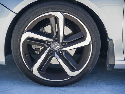 Used 2019 Honda Accord Sport image 13