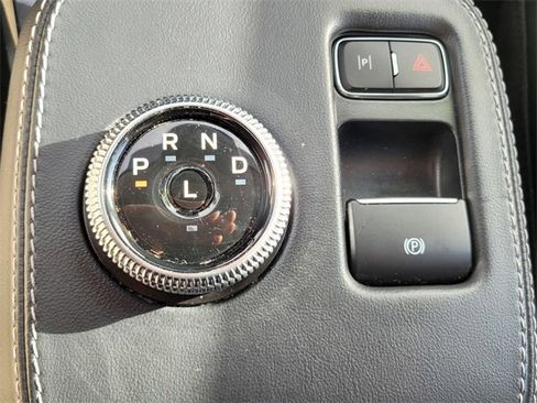 Certified 2022 Ford Mustang Mach-E Select image 22