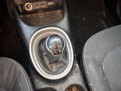 Used 2015 Kia Soul image 14