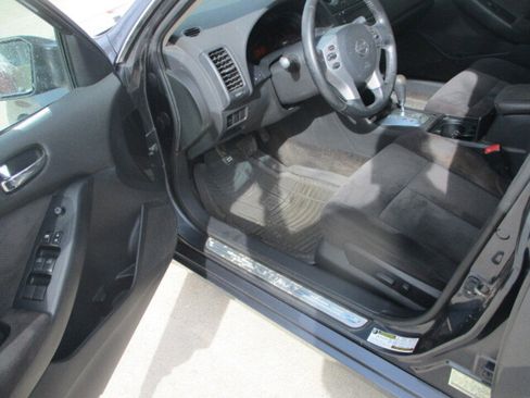 Used 2008 Nissan Altima 2.5 S w/ Convenience Plus Pkg image 24