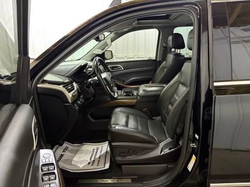 Used 2020 GMC Yukon Denali w/ Denali Ultimate Black Edition AWD/4WD image 40