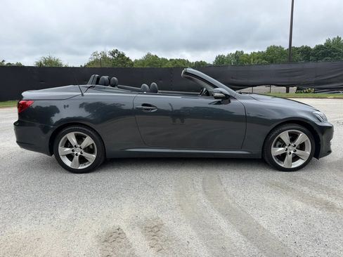Used 2011 Lexus IS 250C w/ Luxury Pkg RWD image 6