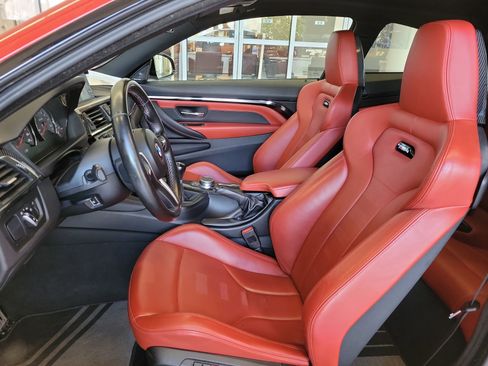 Used 2018 BMW M4 Coupe image 14