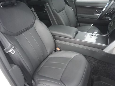 New 2026 Land Rover Range Rover SE AWD/4WD image 24