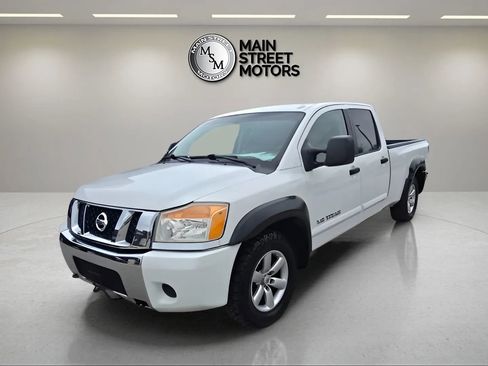 Used 2008 Nissan Titan SE RWD image 1