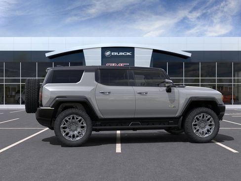 New 2025 GMC Hummer EV 2X image 5