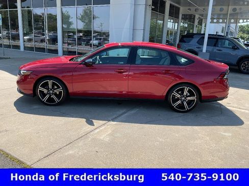 Used 2026 Honda Accord SE image 2