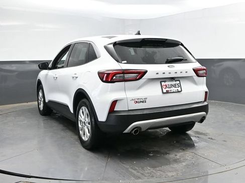 Used 2023 Ford Escape Active FWD image 11