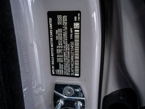 Used 2022 Rolls-Royce Cullinan image 77