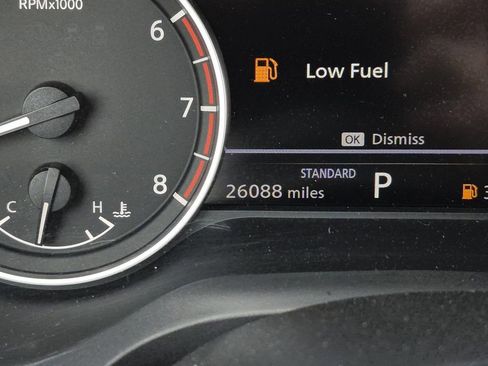 Used 2022 Nissan Rogue SV image 20