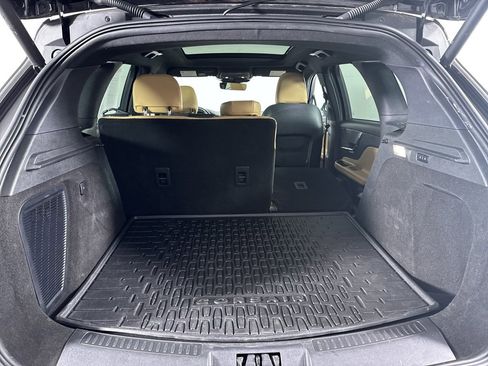 Used 2022 Lincoln Corsair Reserve w/ Equipment Group 201A image 9