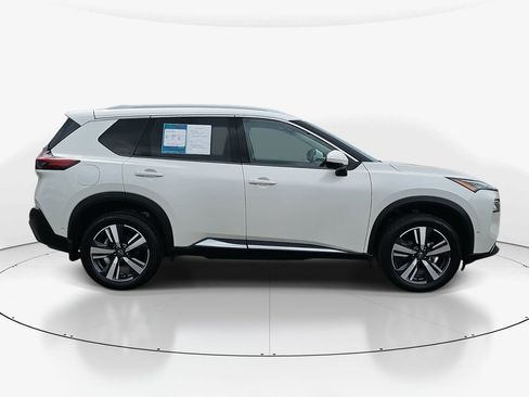 Used 2023 Nissan Rogue SL w/ SL Premium Package AWD/4WD image 4
