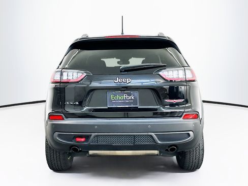 Used 2021 Jeep Cherokee Trailhawk image 7