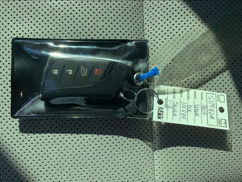 Used 2019 Lexus UX 250h image 35